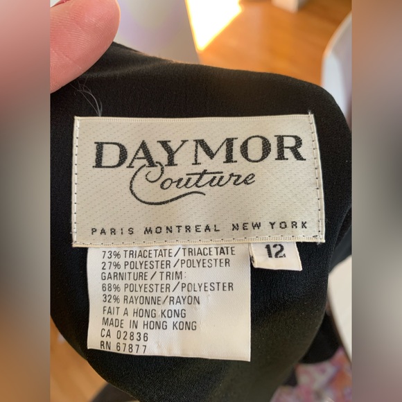 1980s Formal Black Dress With Detailed Sleeves - Picture 5 of 5